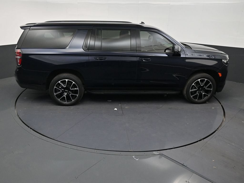 2024 Chevrolet Suburban RST