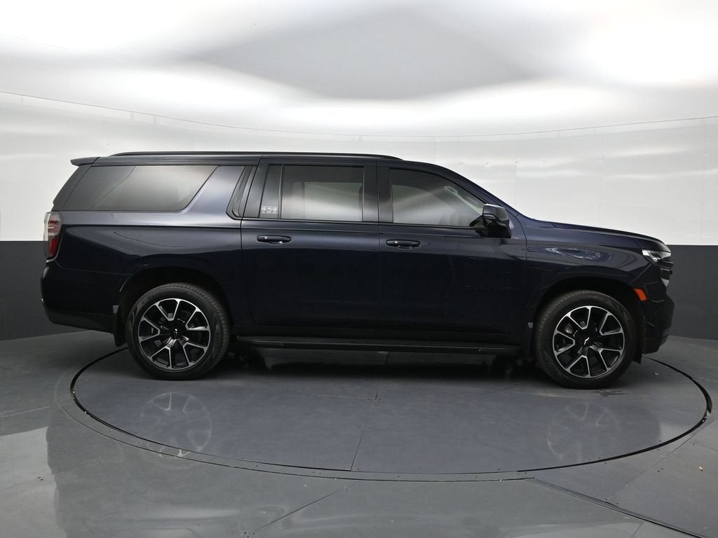 2024 Chevrolet Suburban RST