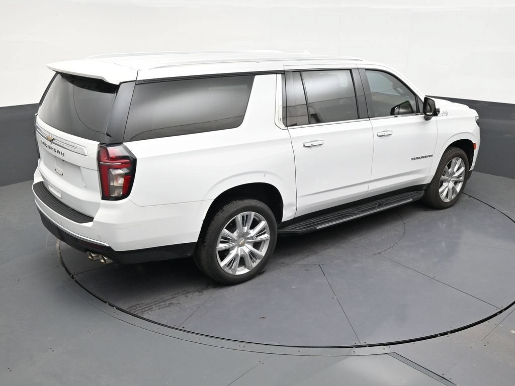 2022 Chevrolet Suburban High Country