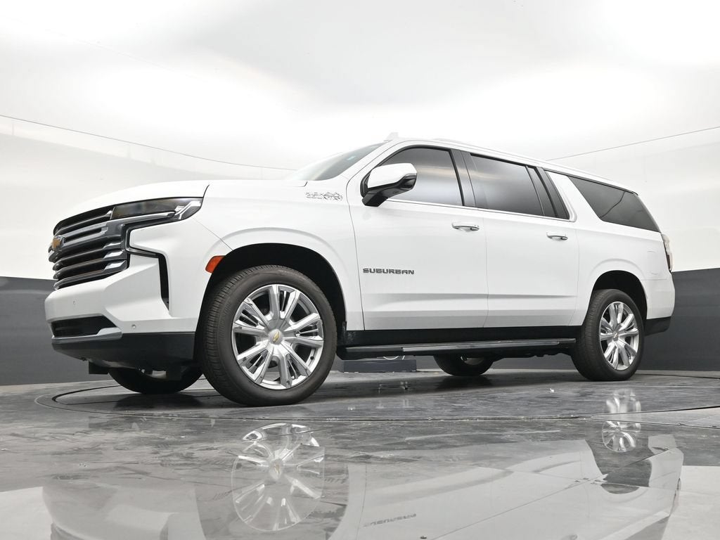 2022 Chevrolet Suburban High Country