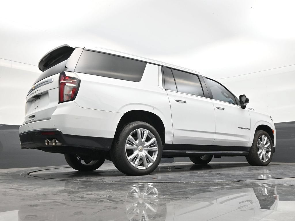2022 Chevrolet Suburban High Country