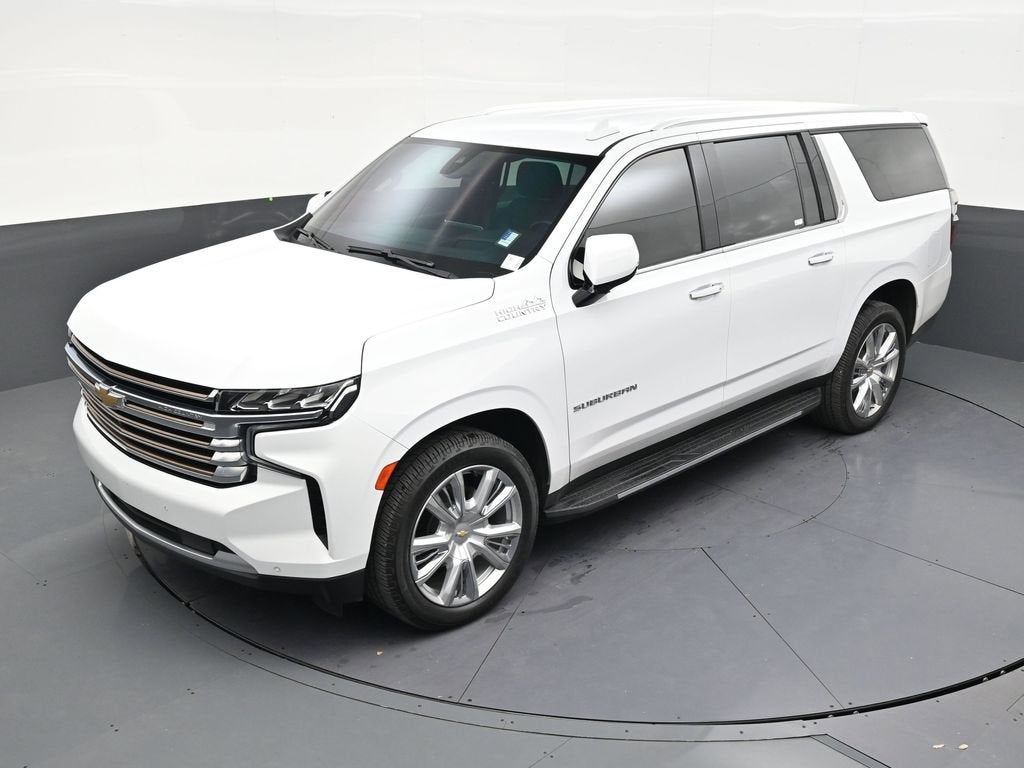 2022 Chevrolet Suburban High Country