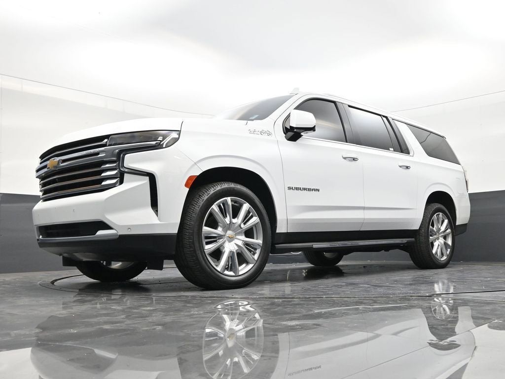 2022 Chevrolet Suburban High Country