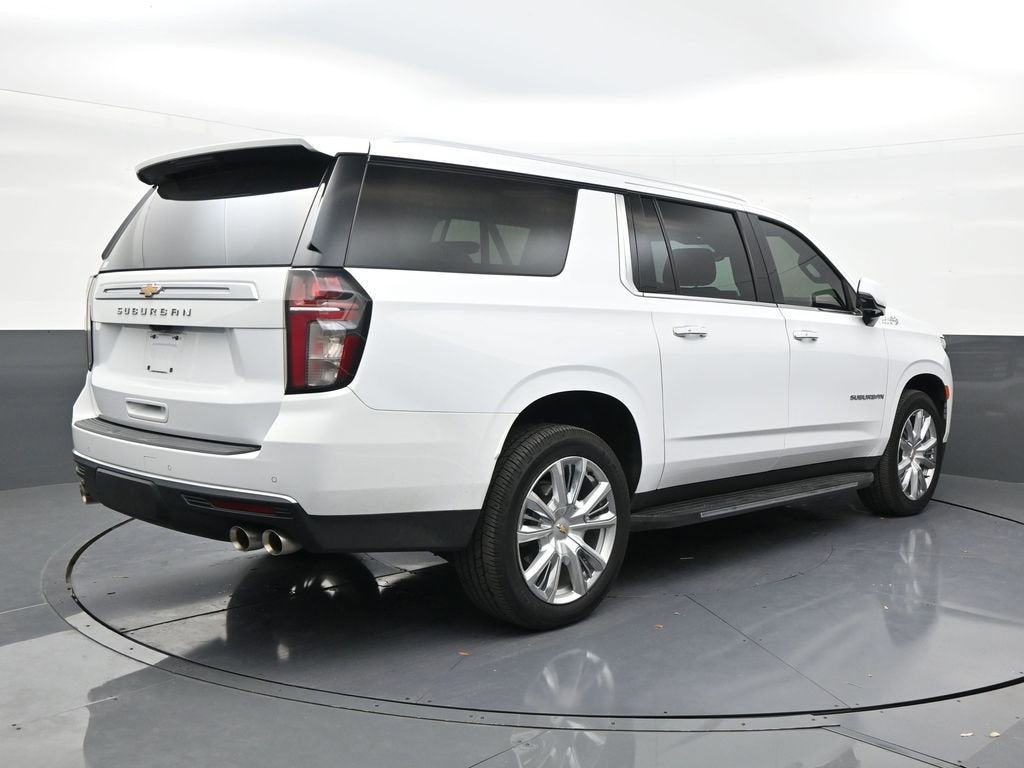 2022 Chevrolet Suburban High Country