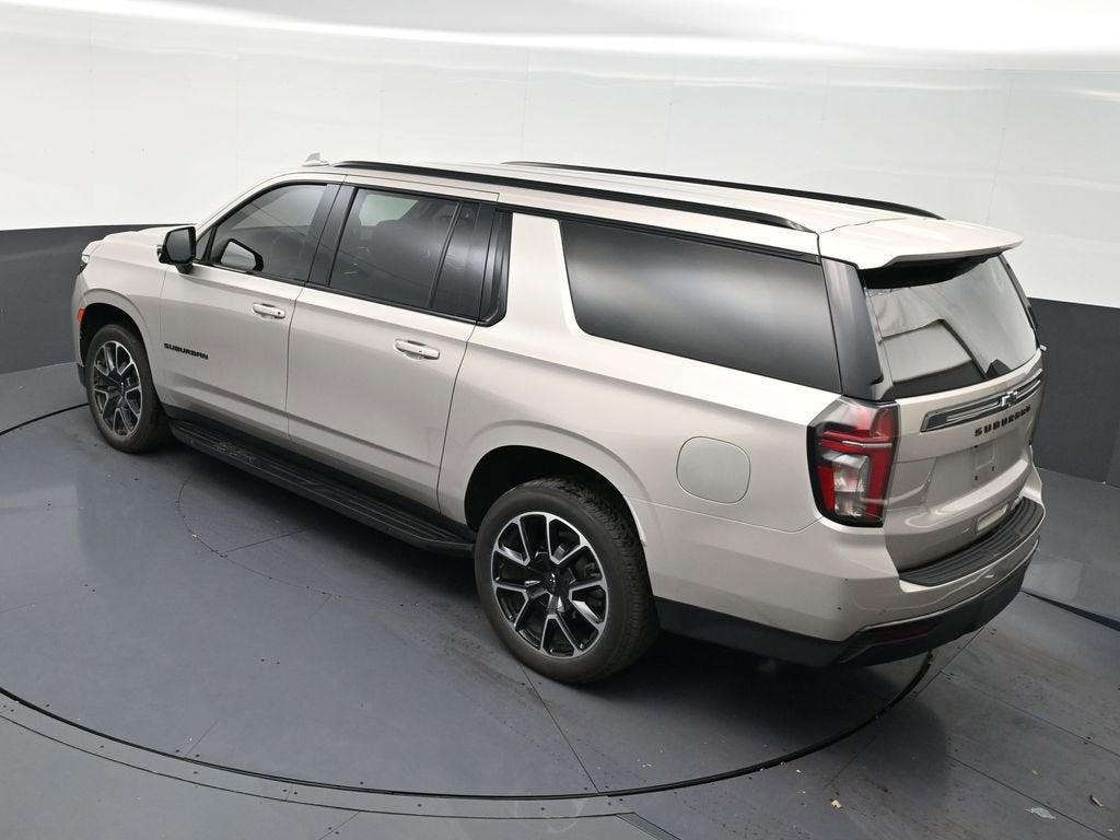 2023 Chevrolet Suburban RST