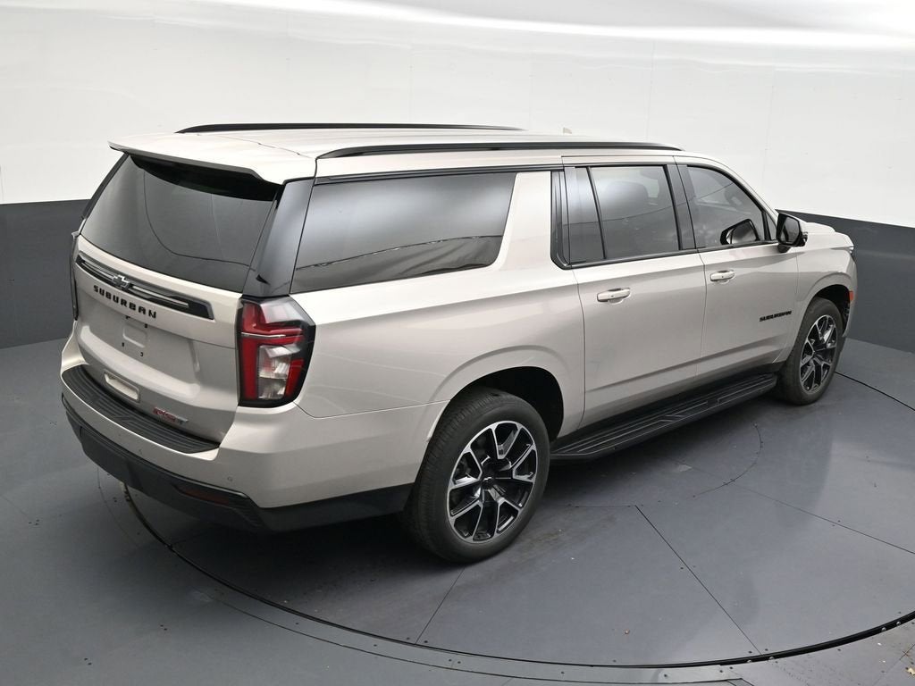 2023 Chevrolet Suburban RST