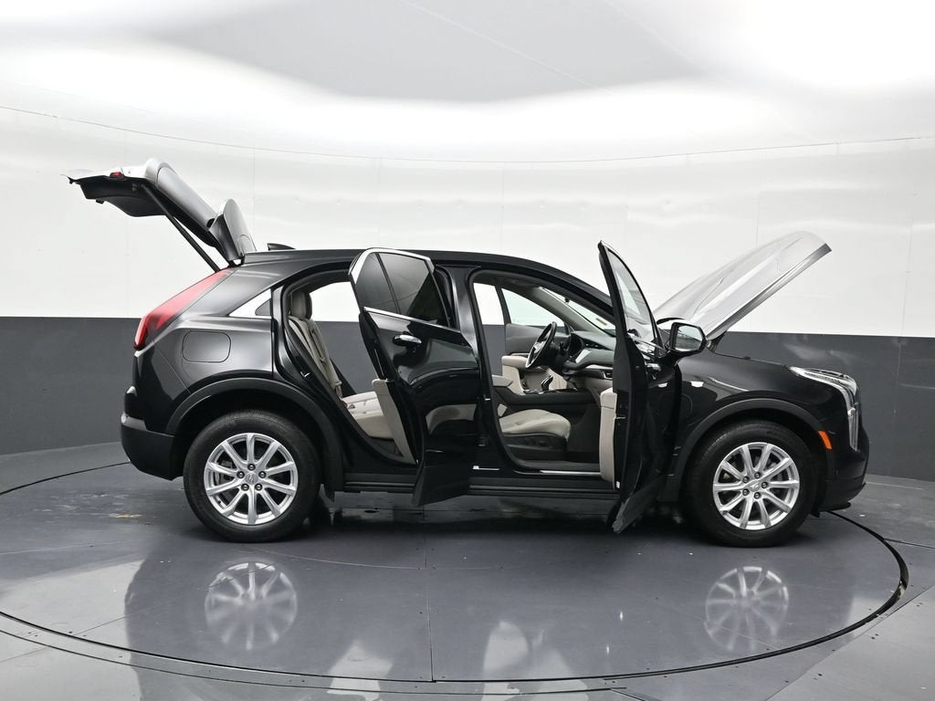 2022 Cadillac XT4 Luxury