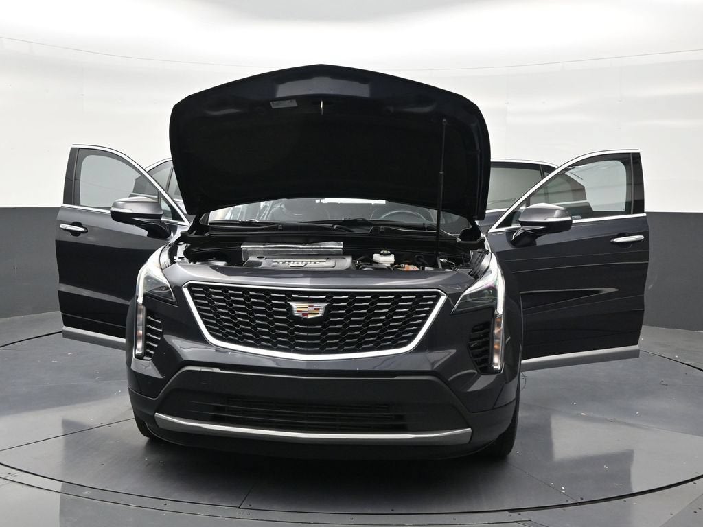 2023 Cadillac XT4 FWD Premium Luxury