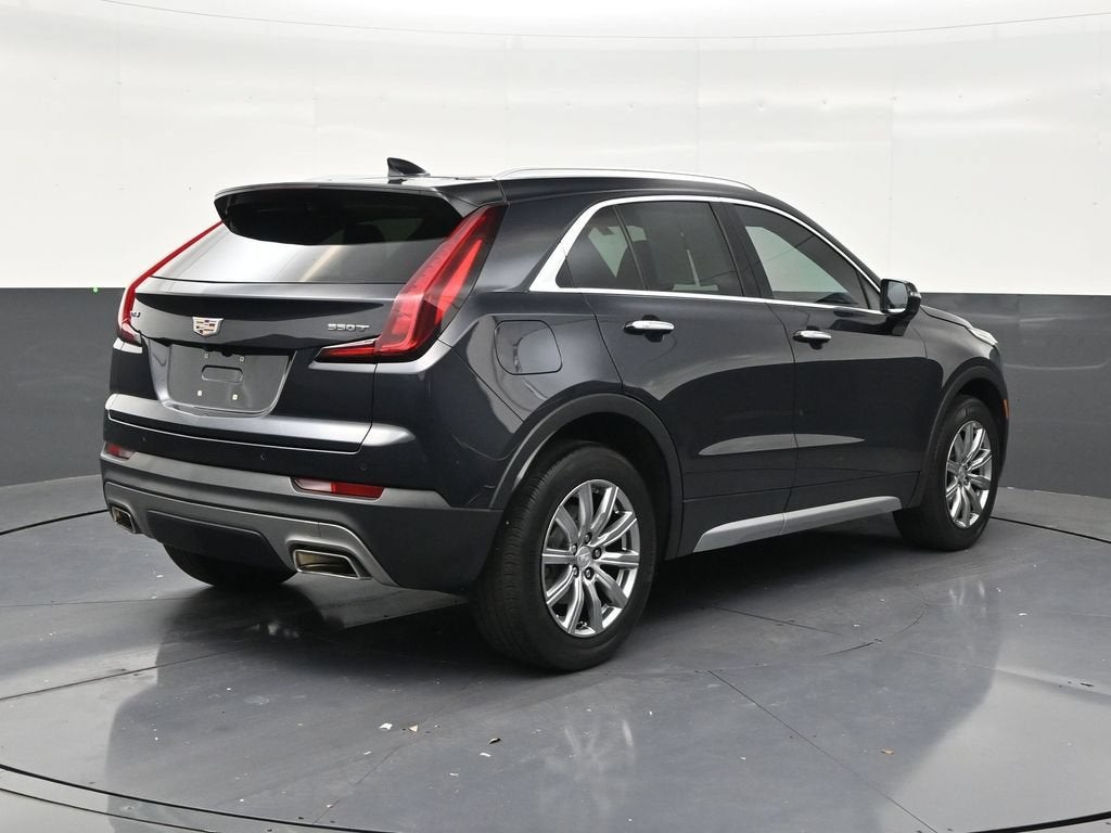 2023 Cadillac XT4 FWD Premium Luxury