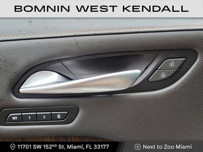 2020 Cadillac XT4 Premium Luxury