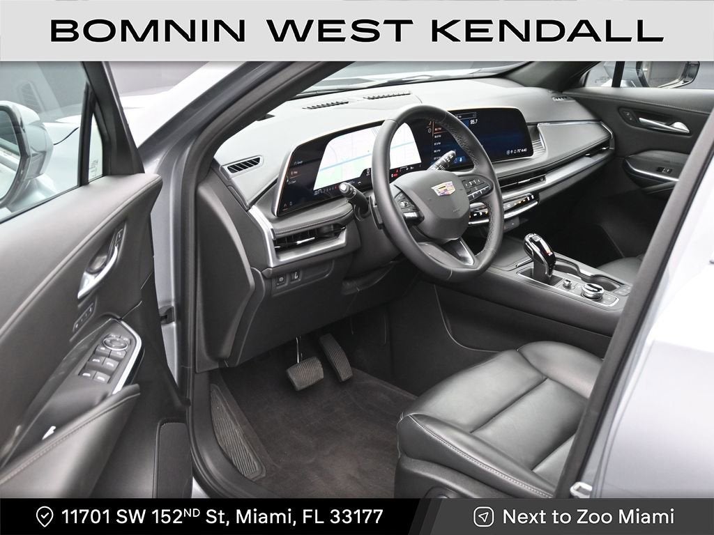 2025 Cadillac XT4 Premium Luxury