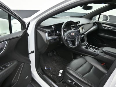 2020 Cadillac XT5 Luxury