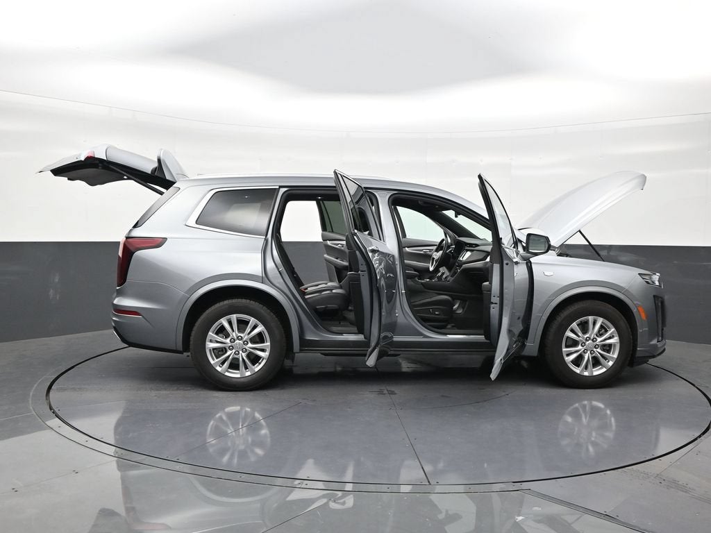 2024 Cadillac XT6 Luxury