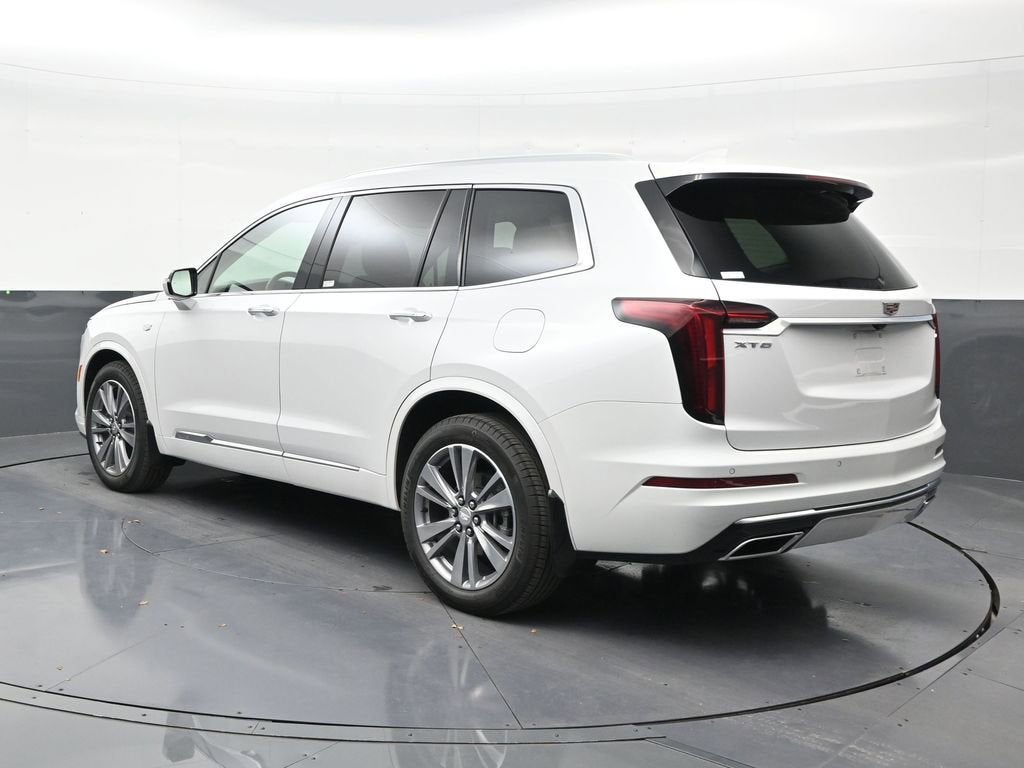2025 Cadillac XT6 Premium Luxury
