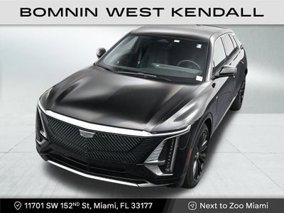 2025 Cadillac LYRIQ Luxury 2