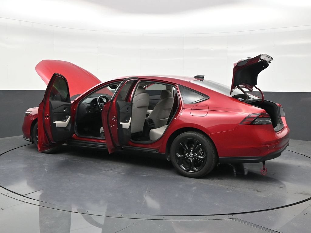 2025 Honda Accord Sedan SE