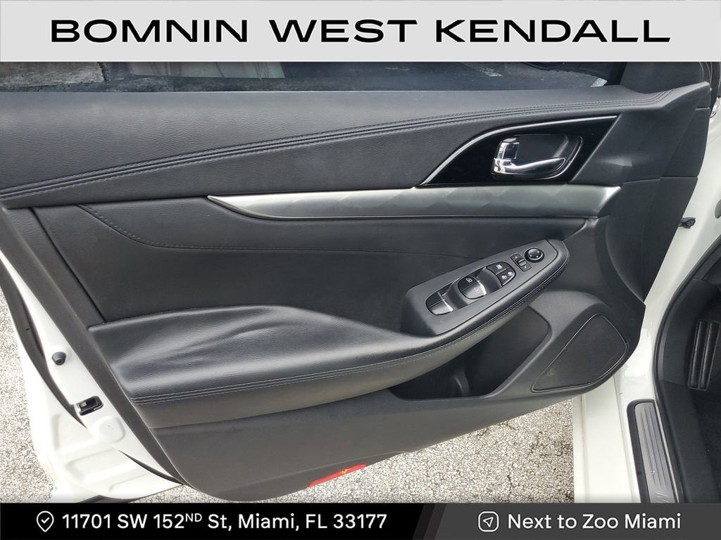 2020 Nissan Maxima S