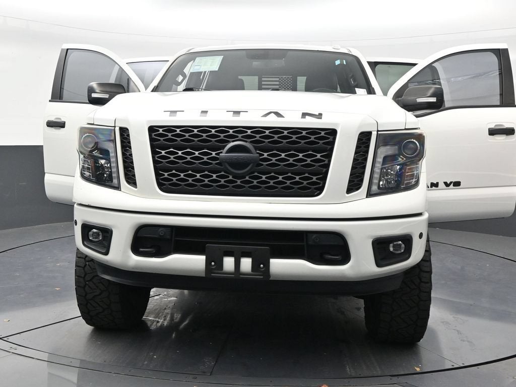 2019 Nissan Titan SL
