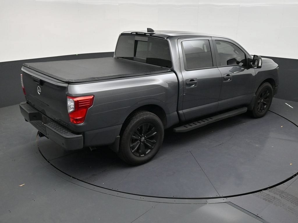 2023 Nissan TITAN Crew Cab SV 4x4