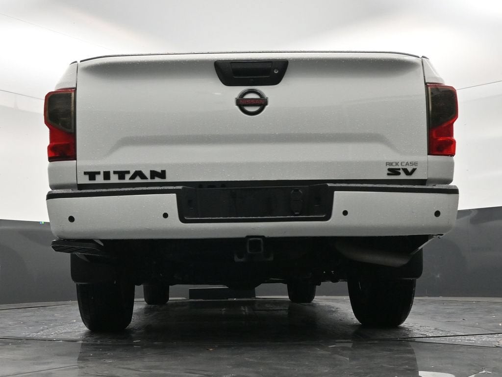 2021 Nissan TITAN Crew Cab SV 4x2