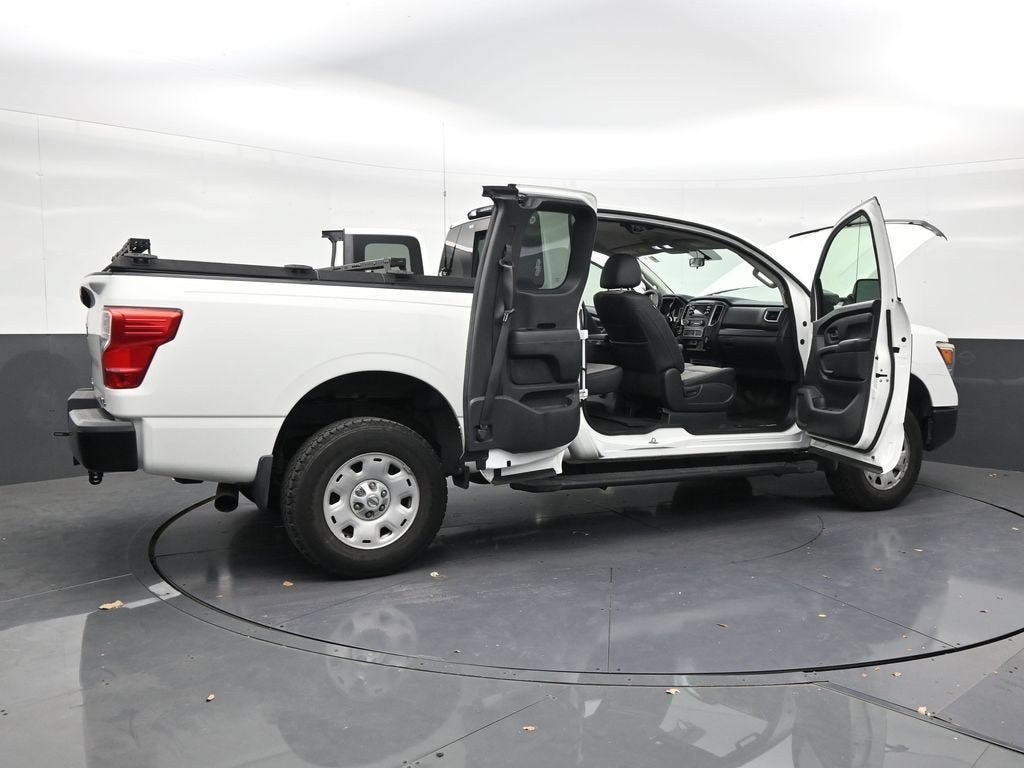 2017 Nissan Titan XD S