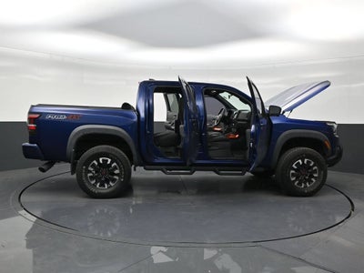 2022 Nissan Frontier Crew Cab PRO-4X 4x4