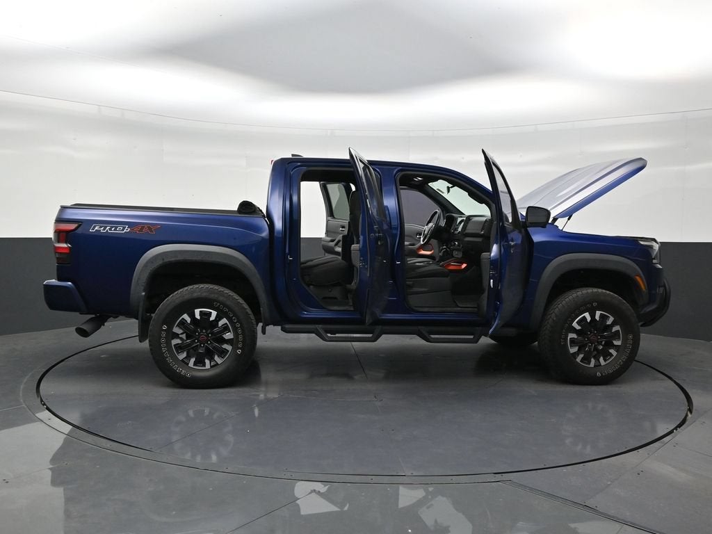2022 Nissan Frontier Crew Cab PRO-4X 4x4