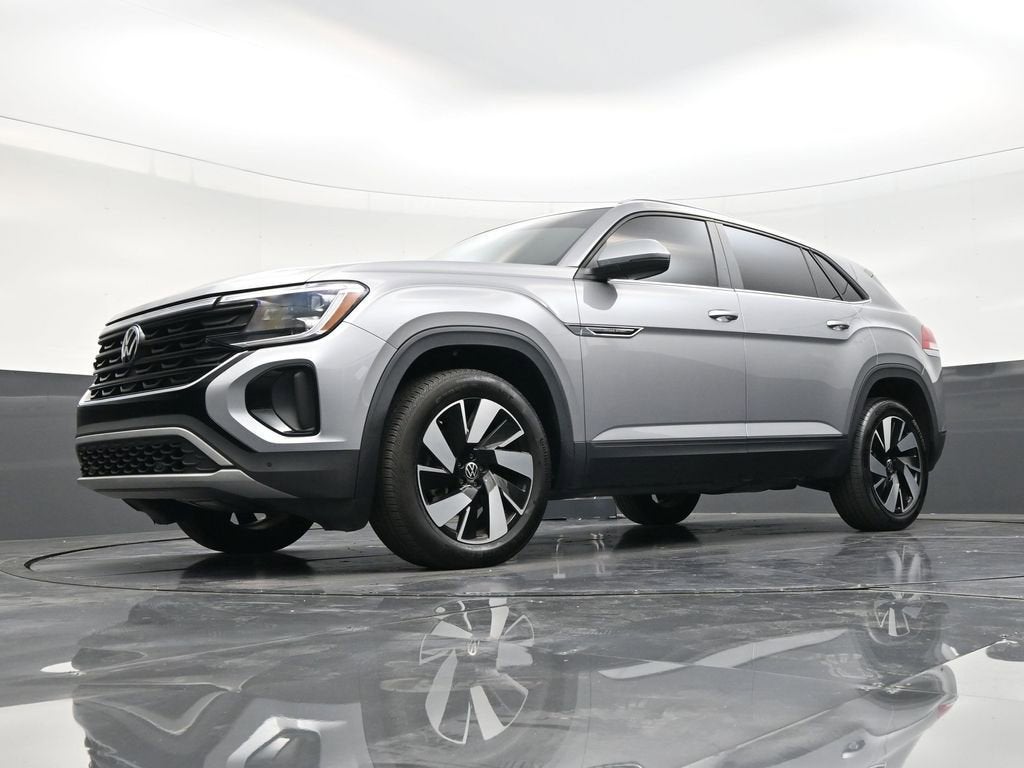 2024 Volkswagen Atlas Cross Sport 2.0T SE w/Technology