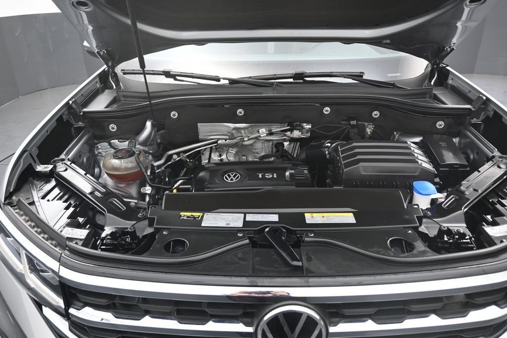 2022 Volkswagen Atlas 2.0T SE w/Technology