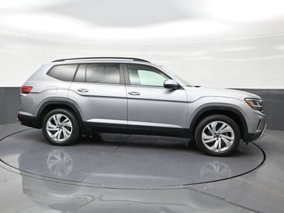 2022 Volkswagen Atlas 2.0T SE w/Technology
