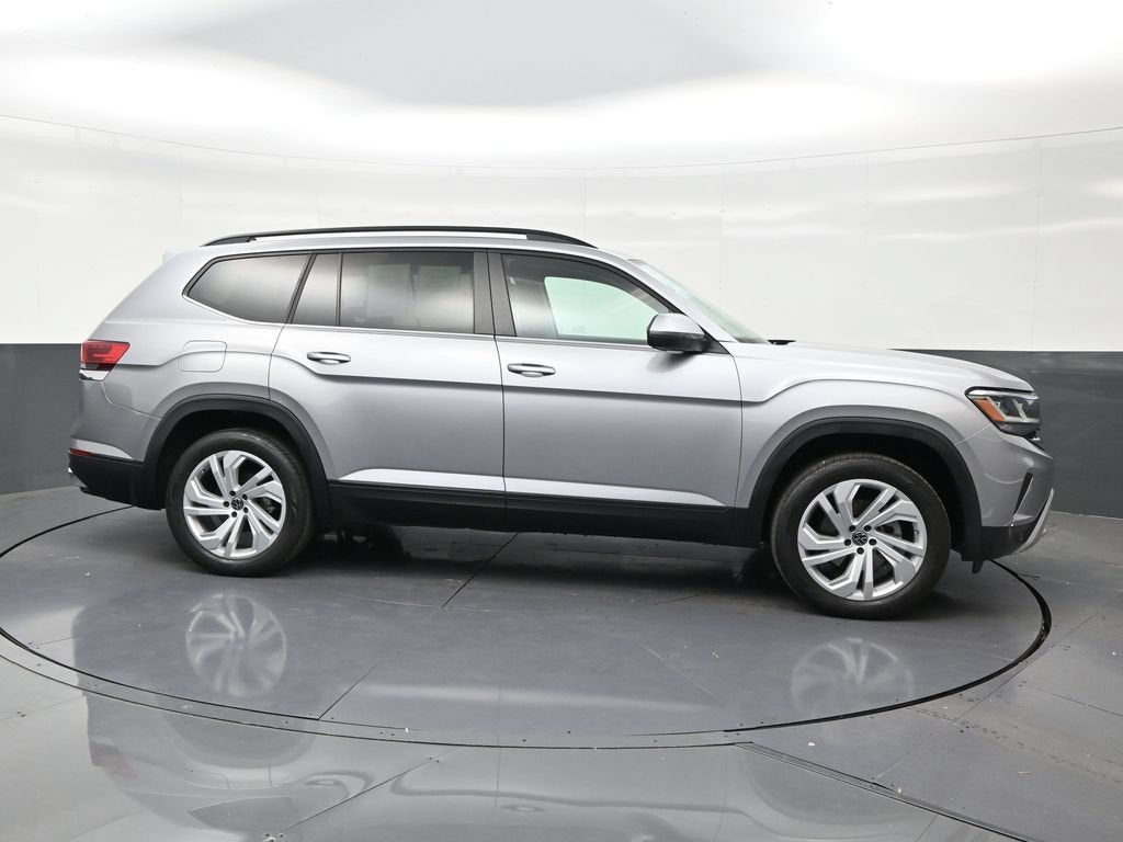 2022 Volkswagen Atlas 2.0T SE w/Technology
