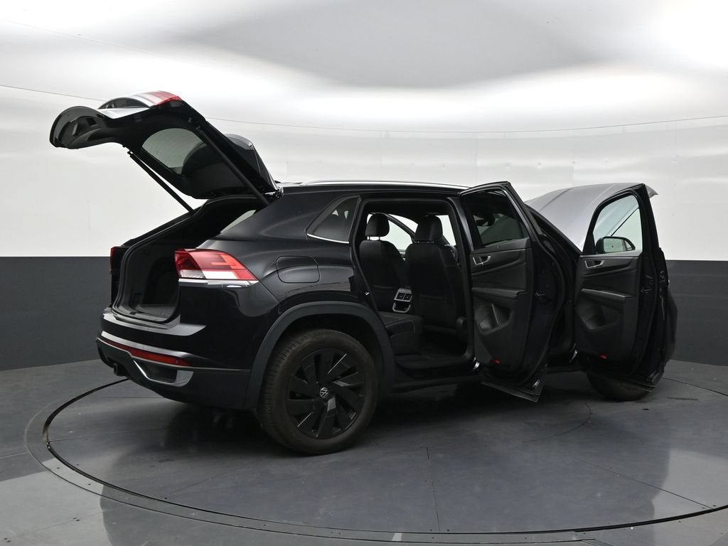 2024 Volkswagen Atlas Cross Sport 2.0T SE w/Technology