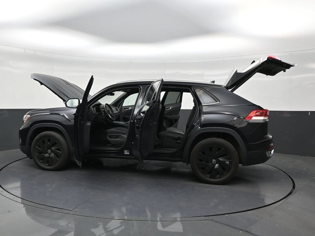 2024 Volkswagen Atlas Cross Sport 2.0T SE w/Technology