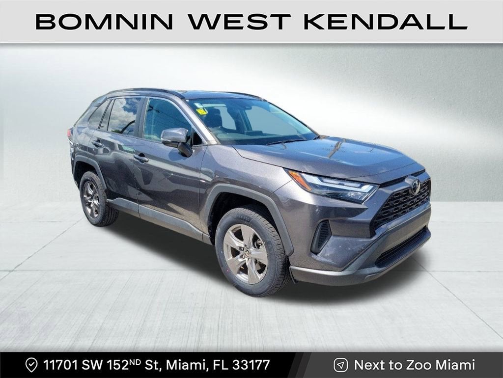 2022 Toyota RAV4 XLE Miami FL | Bomnin Chevrolet Dadeland 2T3W1RFVXNC185094