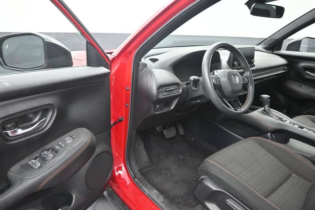 2025 Honda HR-V 2WD Sport