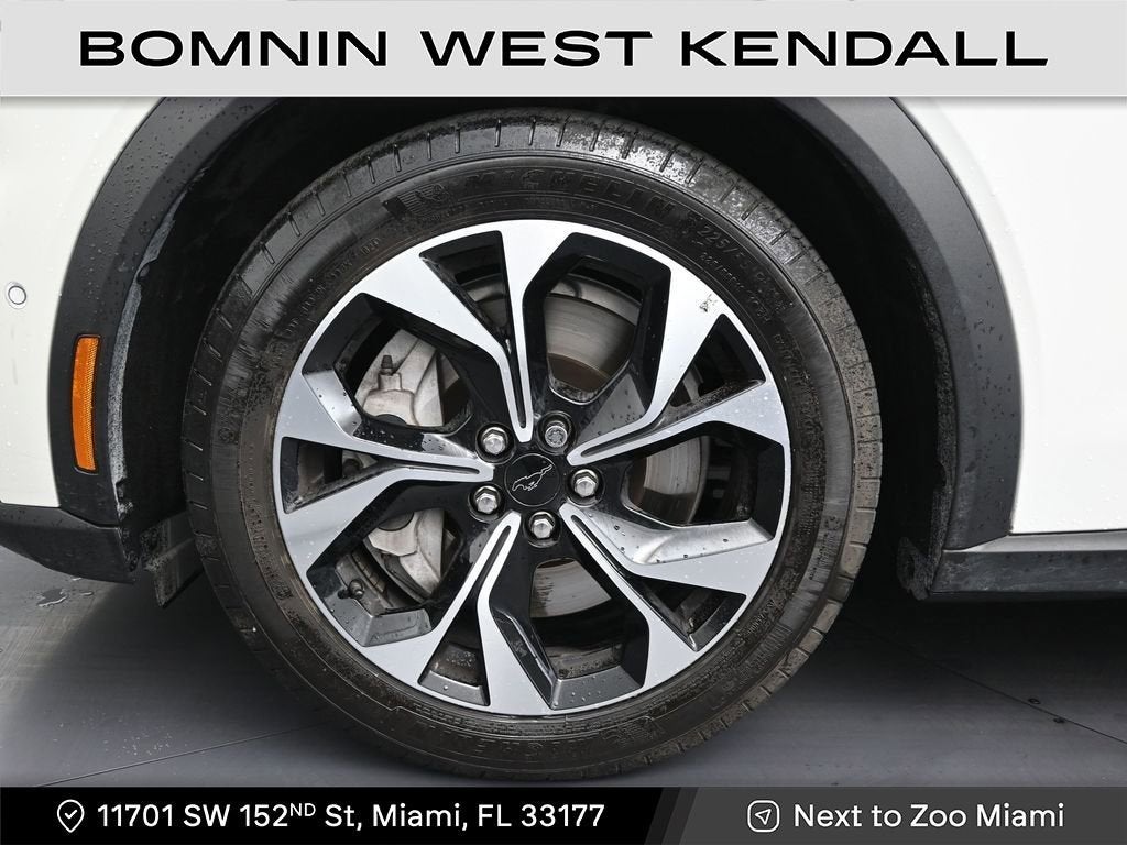 2024 Ford Mustang Mach-E Select