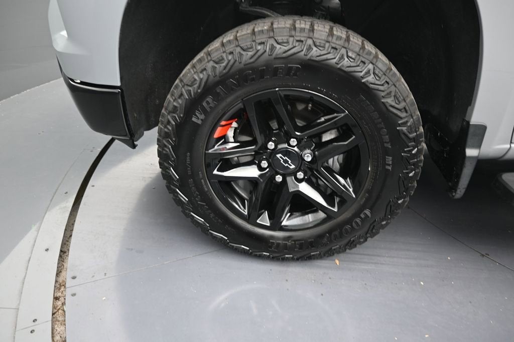 2025 Chevrolet Silverado 1500 Custom Trail Boss