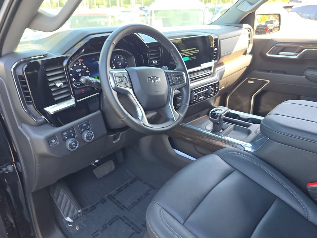 2025 Chevrolet Silverado 1500 LT Trail Boss