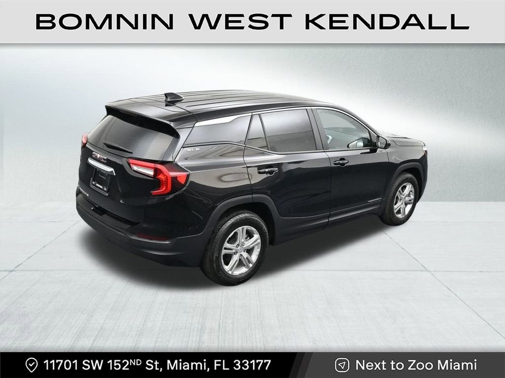 2024 GMC Terrain SLE