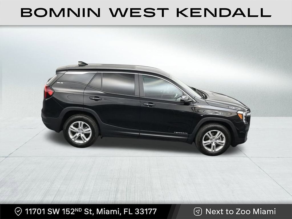 2024 GMC Terrain SLE
