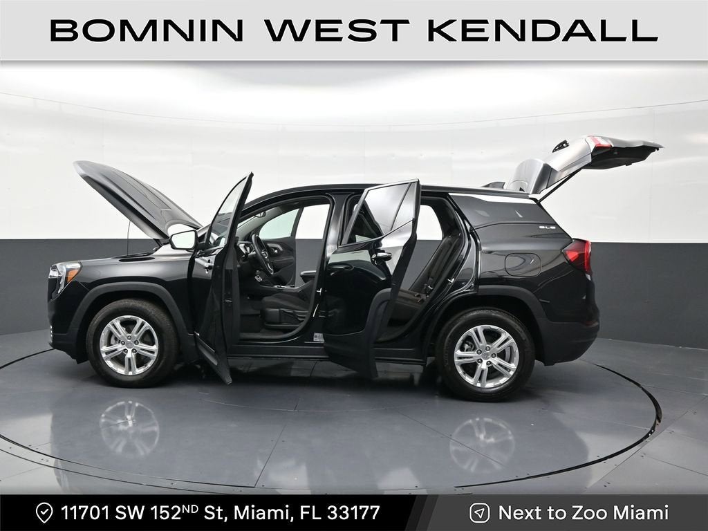 2024 GMC Terrain SLE