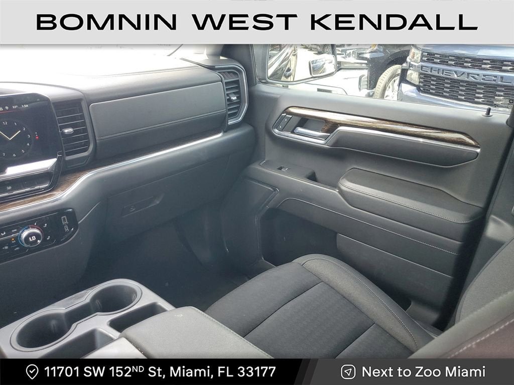 2023 GMC Sierra 1500 SLE