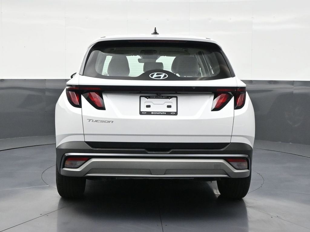2025 Hyundai Tucson SE