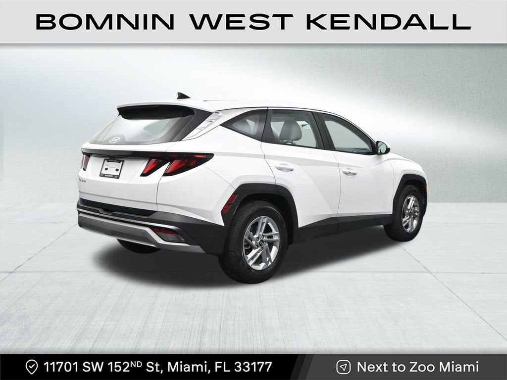 2025 Hyundai Tucson SE