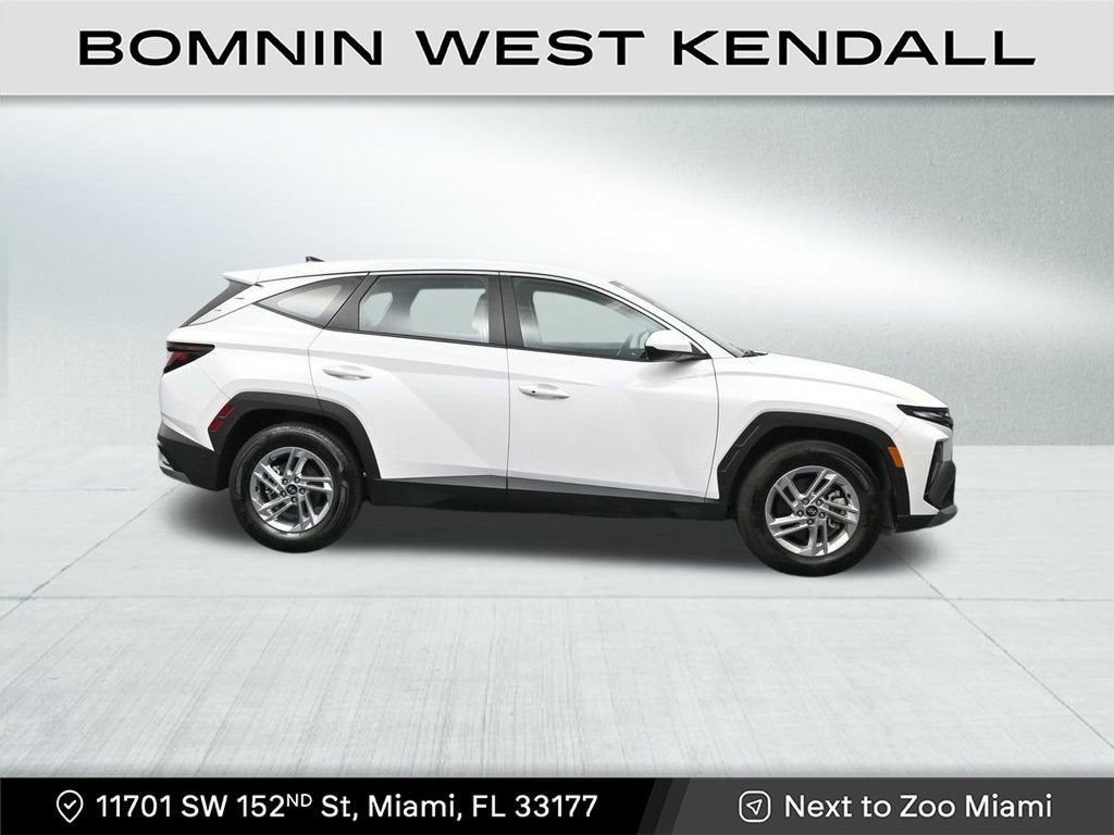 2025 Hyundai Tucson SE