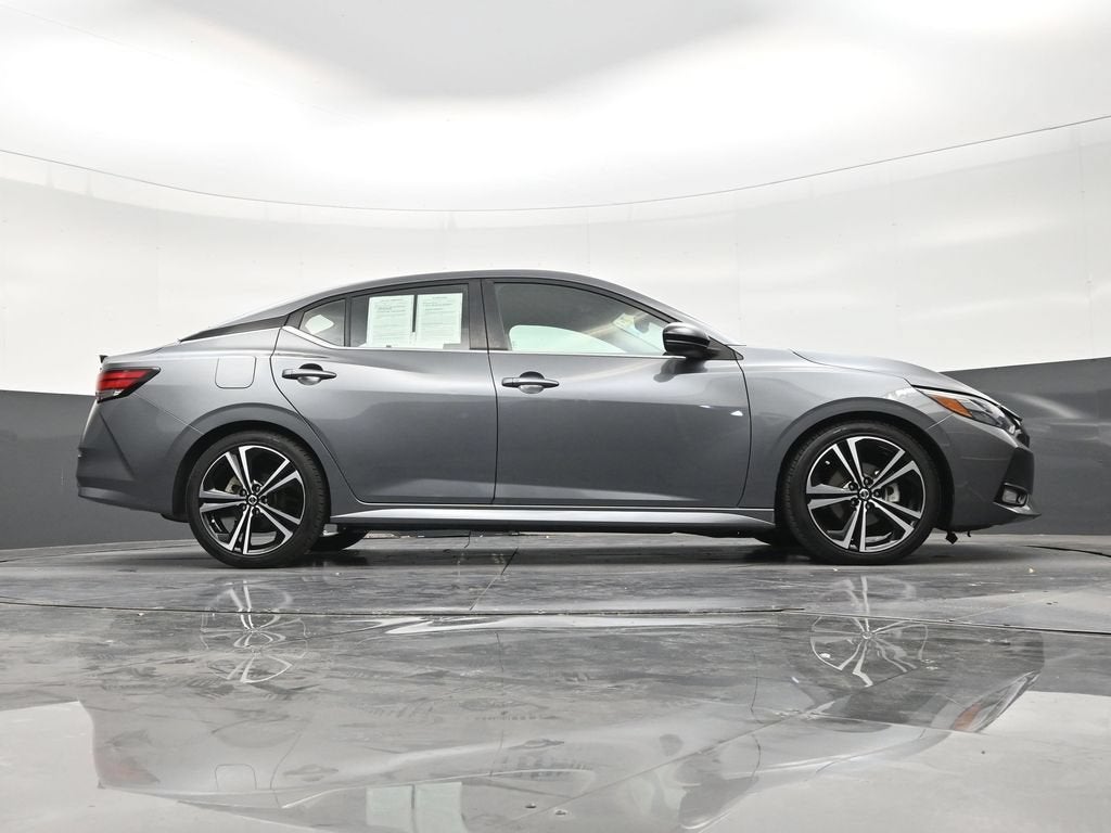 2022 Nissan Sentra SR Xtronic CVT