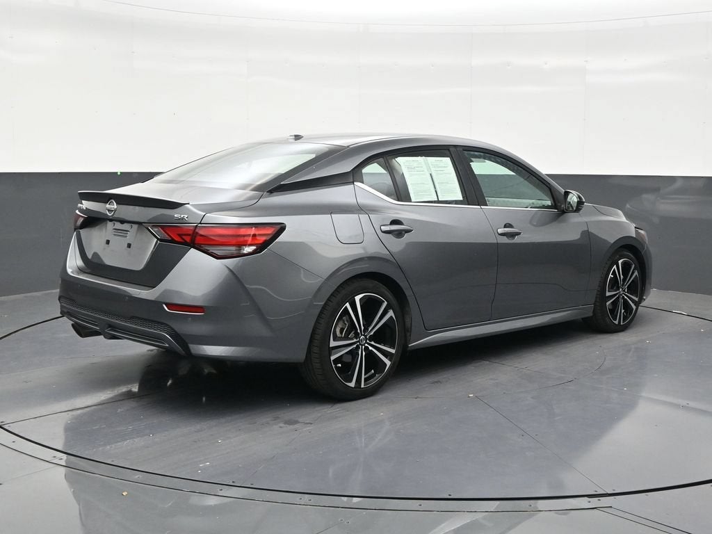 2022 Nissan Sentra SR Xtronic CVT