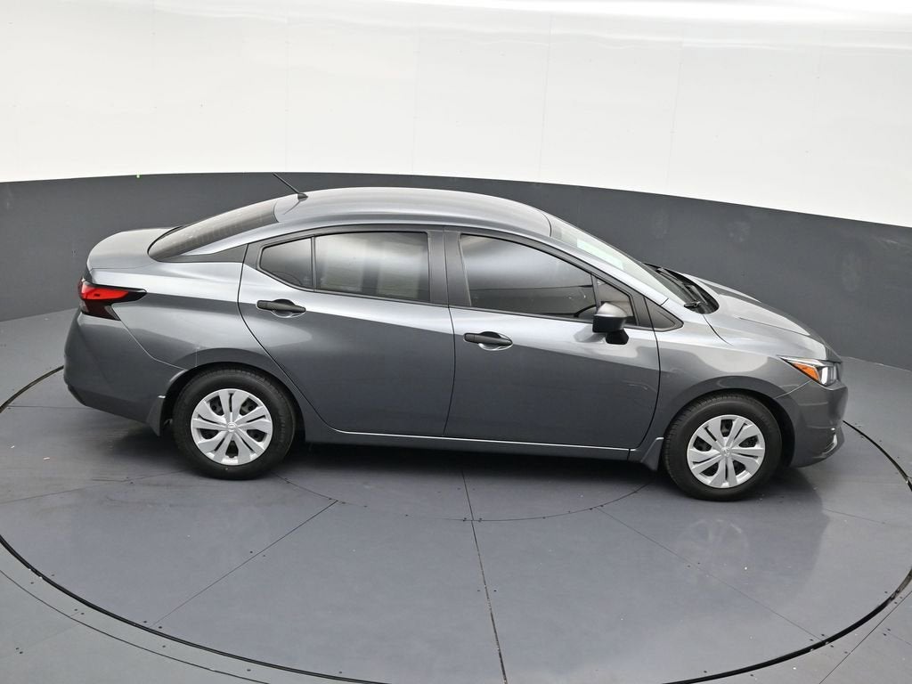 2022 Nissan Versa S