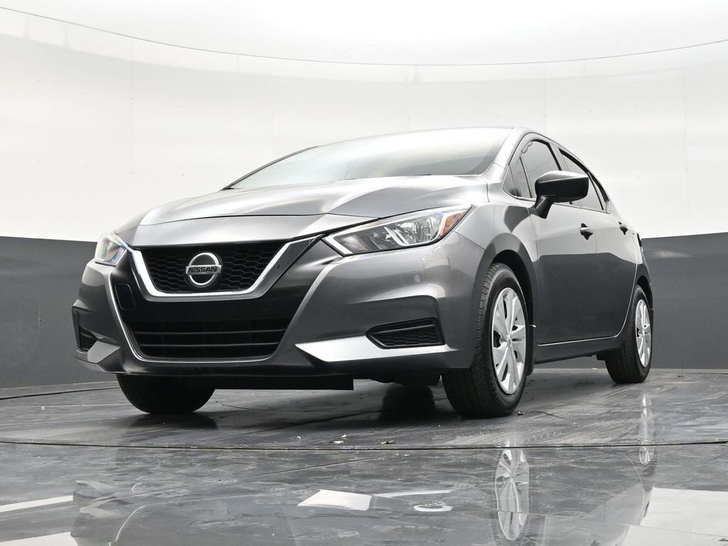 2022 Nissan Versa S
