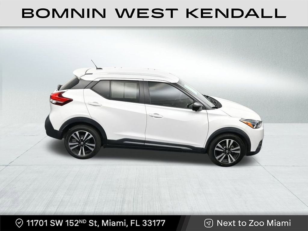 2019 Nissan Kicks SR